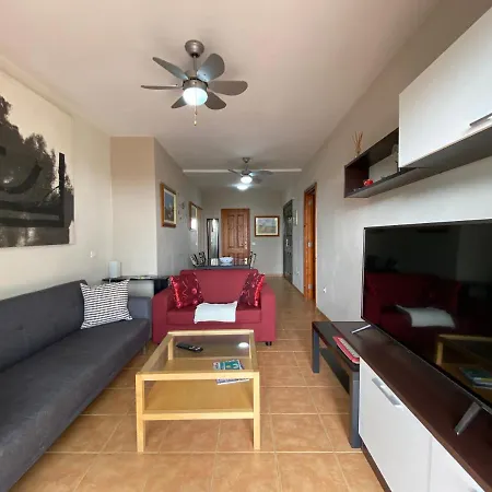 Three Bedroom With Beautiful Pool In South Of Tenerife In Biltmore *