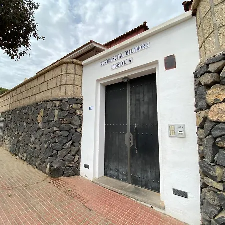 Three Bedroom With Beautiful Pool In South Of Tenerife In Biltmore 아파트 산미겔데아보나