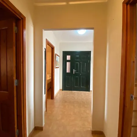 Three Bedroom With Beautiful Pool In South Of Tenerife In Biltmore