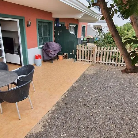 Three Bedroom With Beautiful Pool In South Of Tenerife In Biltmore