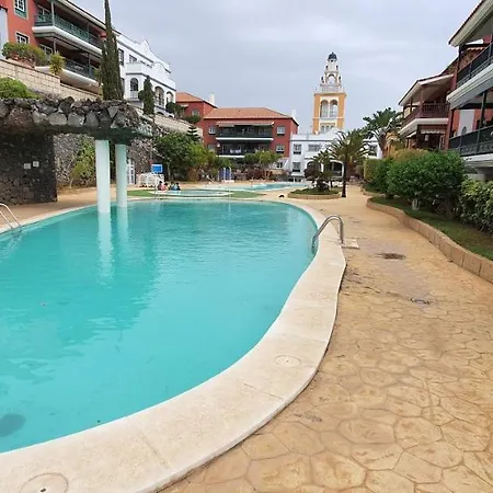 아파트 Three Bedroom With Beautiful Pool In South Of Tenerife In Biltmore *