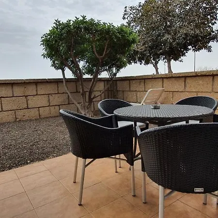 Three Bedroom With Beautiful Pool In South Of Tenerife In Biltmore * 산미겔데아보나